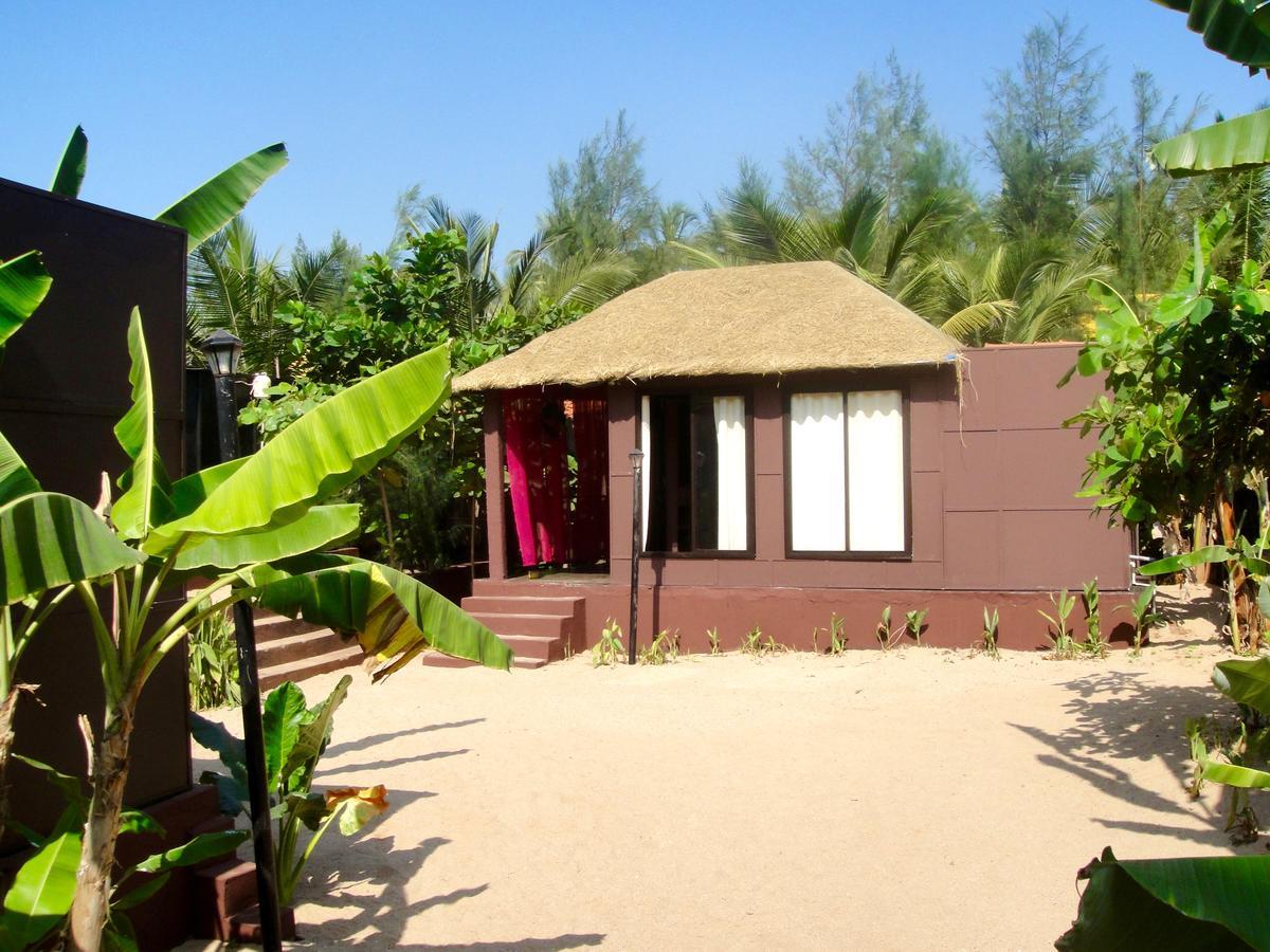 H2O Resort Agonda Habitación foto